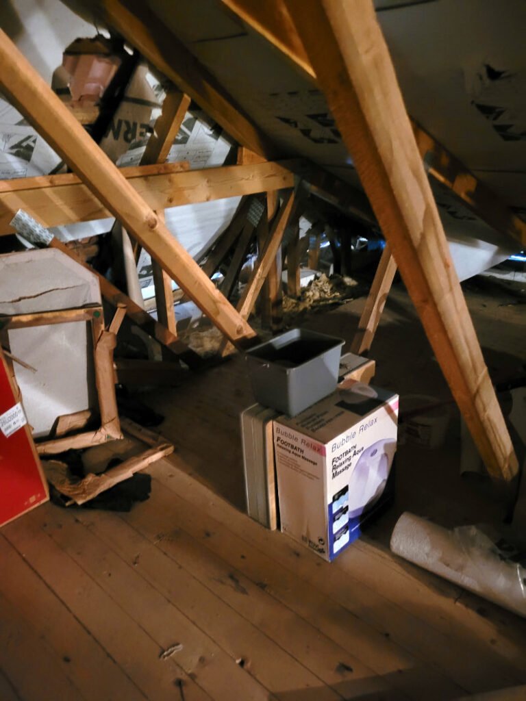Dachboden Entrümpeln alles durcheinander