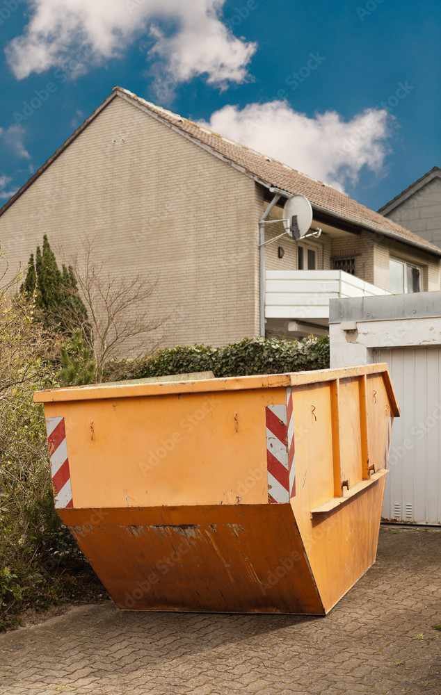 Haus Entrümpeln mit Container