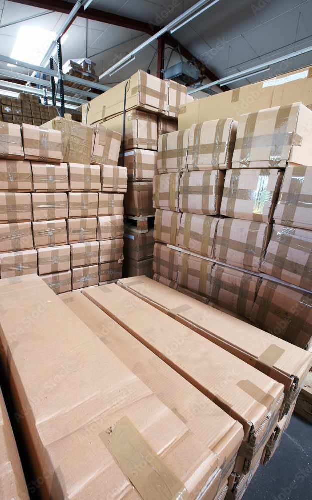 Lagerauflösung mit Paletten